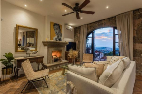 Panoramic Paradise 3BR Gem Overlooking San Miguel